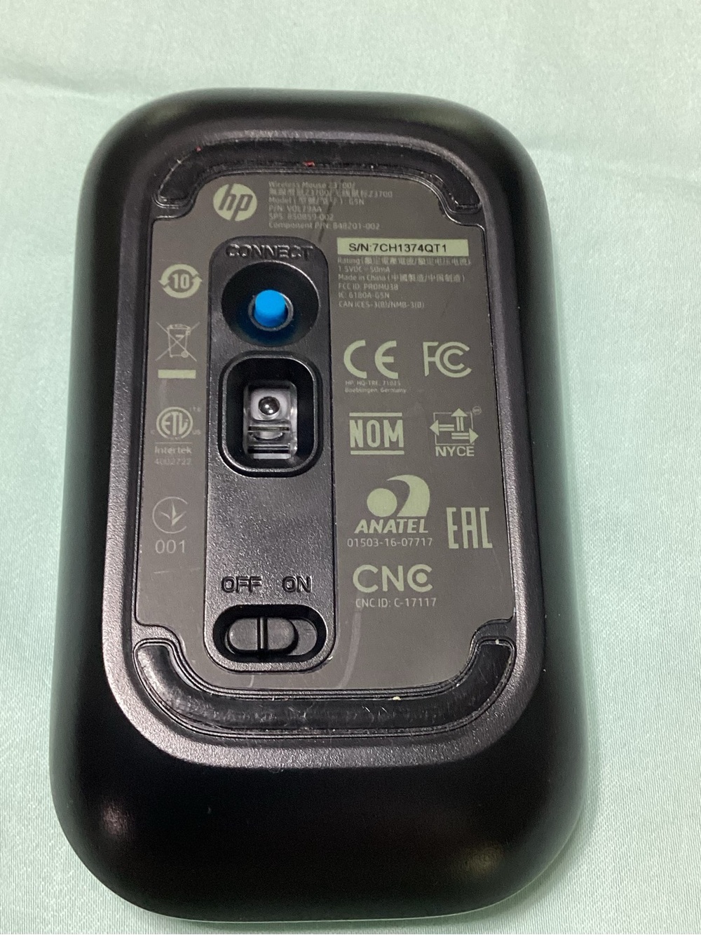 HP Z3700 Wireless Computer Mouse - Picture 4 of 6